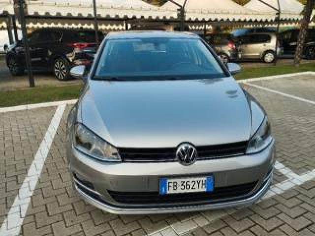 Volkswagen Golf 1.6 Tdi 110 Cv 5p. Highline Bluemotion Technology 
