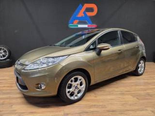 Ford Fiesta 1.4 Tdci 70cv 5 Porte Titanium 