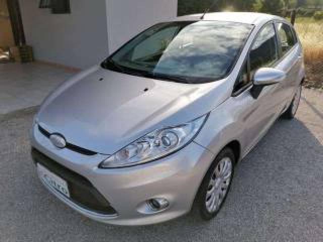 Ford Fiesta 1.4 Tdci 70cv 5 Porte Titanium 