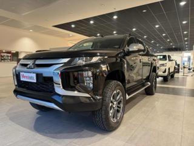 Mitsubishi L200 2.3 D Club Cab 4x4 Super Select Intense 