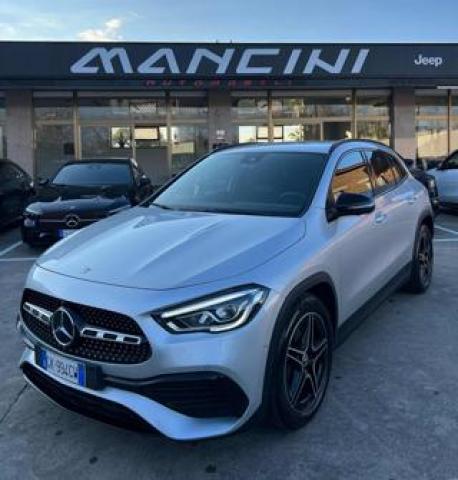 Mercedes Benz