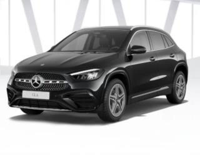 Mercedes Benz Gla 200 D Automatic Amg Line Premium Con Tetto Panoramico 