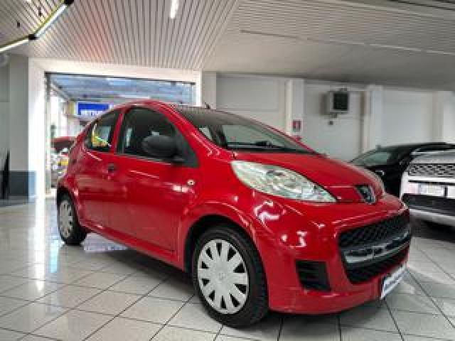 Peugeot 107 1.0 68cv 5p. Plaisir Neopatentato 