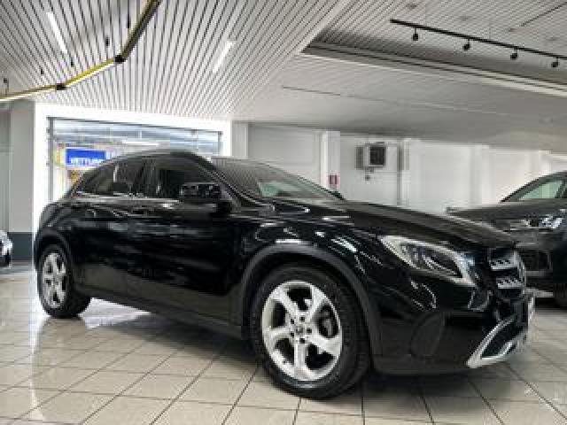 Mercedes Benz Gla 180 Sport Automatic 