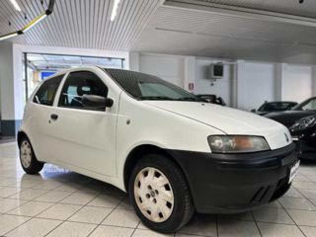 Fiat Punto 1.2i Cat 3 Porte Van 
