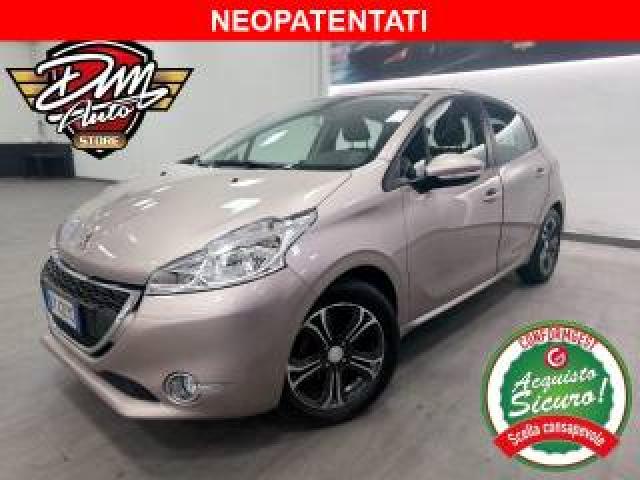 Peugeot 208 1.4 8v Hdi 68cv 5p. Allure 