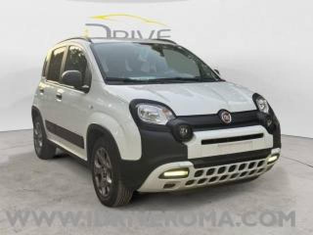 Fiat Panda 1.0 Firefly Hybrid City Cross 