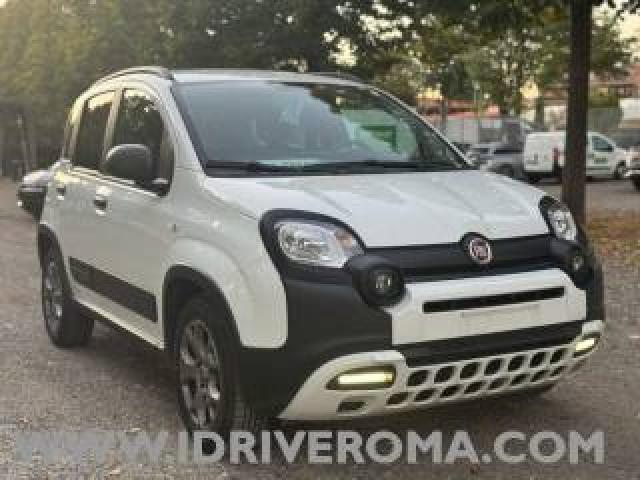 Fiat Panda 1.0 Firefly Hybrid City Cross 