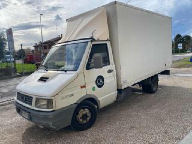 Iveco Daily 35.8 2.5 Diesel Pc Cabinato 