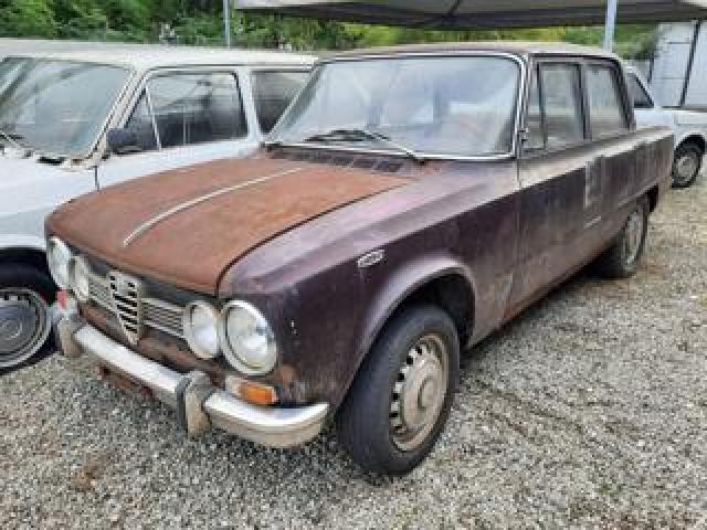 Alfa Romeo Giulia 1600 Biscione 