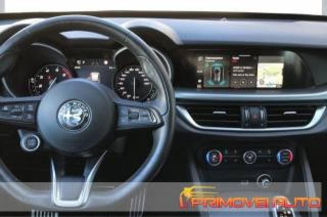 Alfa Romeo Stelvio 2.0 Turbo 200 Cv At8 Q4 Super 