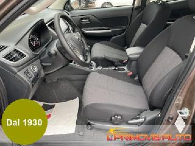 Mitsubishi L200 2.3 D Club Cab 4x4 Select  