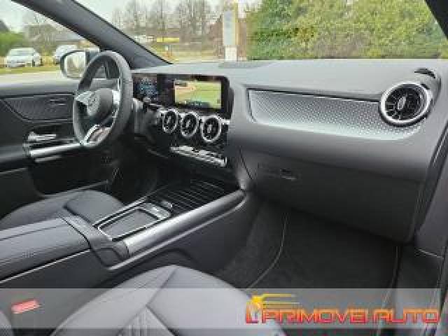 Mercedes Benz Gla 200 Automatic Progressive  
