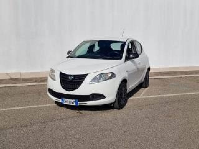 Lancia Ypsilon 1.3 Mjt 16v 95 Cv Buono Stato,prezzo Trattabile 