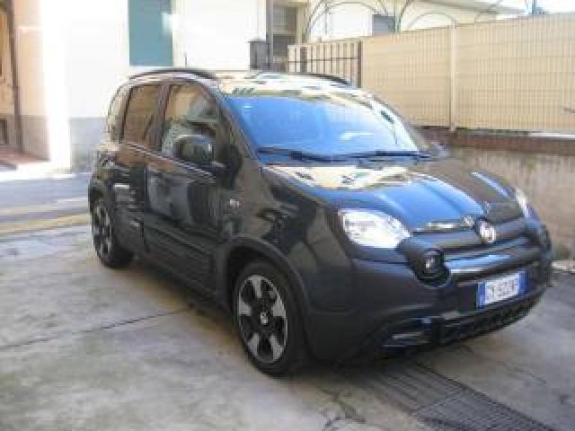 Fiat New Panda Pandina  1.0 Firefly S-S Hybrid Cross 