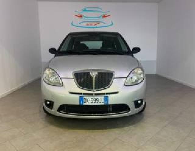 Lancia Ypsilon 1.3 Mjt 90 Cv Blue&me 