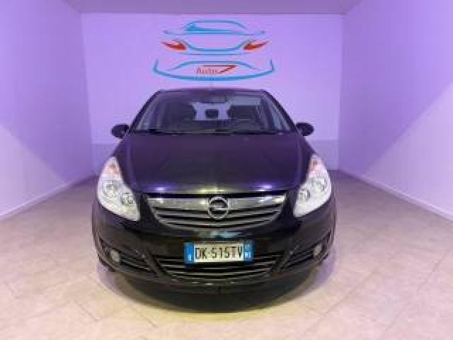Opel Corsa 1.2 5 P. Cosmo 