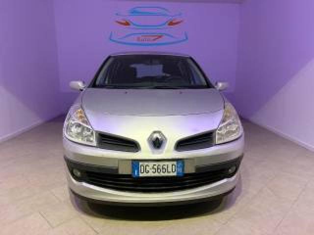 Renault Clio 1.2. 16v 5 Porte Luxe 
