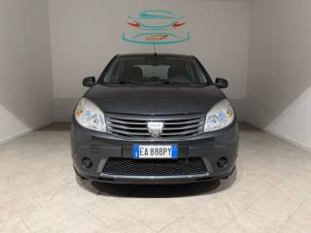 Dacia Sandero 1.2 16v Lauréate 