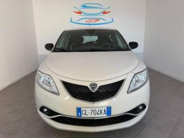 Lancia Ypsilon 1.2 69 Cv 5 Porte. Platinum 