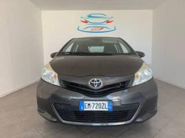 Toyota Yaris 1.0 5p Lounge 