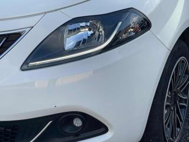 Lancia Ypsilon 1.0 Firefly 5 Porte S&s Hybrid Gold Plus 