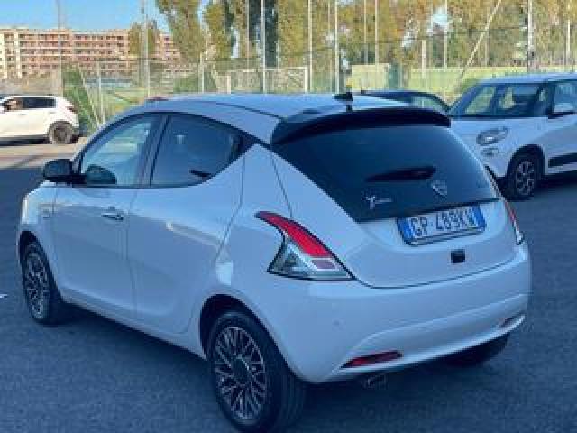Lancia Ypsilon 1.0 Firefly 5 Porte S&s Hybrid Gold Plus E6d 