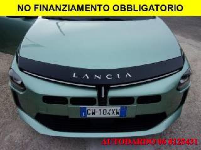 Lancia Ypsilon Hybrid E-Dct 