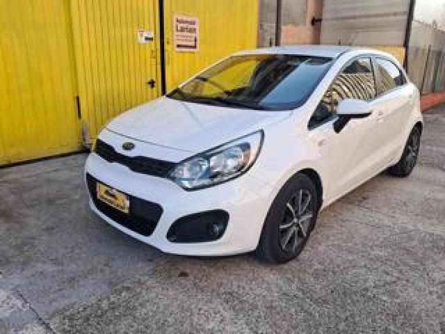Kia Rio 1.4 Crdi Wgt 5p. Ex 