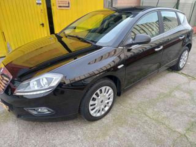 Lancia Delta 1.6 Mjt Dpf 105 Cv Silver Neopatentati 