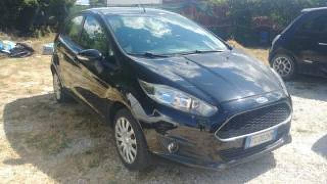Ford Fiesta 1.4 5p. Bz.- Gpl Titanium Neopatentati 