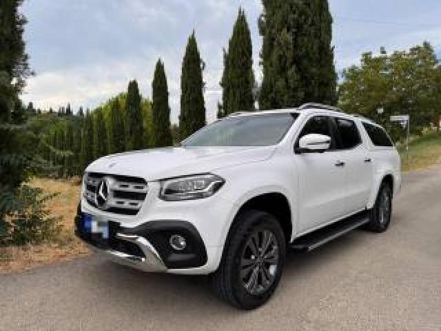 Mercedes Benz