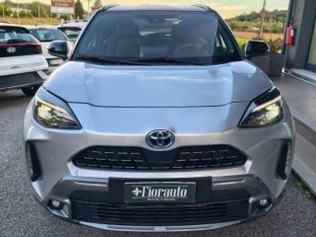 Toyota Yaris Cross 1.5 Hybrid Awd-I Lounge 4x4 