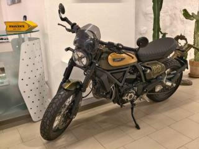Ducati Scrambler 800 Nightshift 