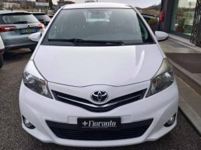 Toyota Yaris 1.4 D-4d 5 Porte Lounge 