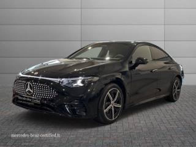 Mercedes Benz Cla 250 + Eq Premium 