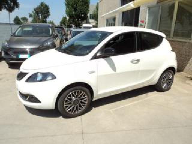 Lancia Ypsilon 1.0 Firefly 5 Porte S&s Hybrid Gold 