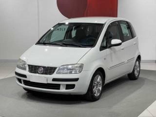 Fiat Idea 1.4 16v S&s Dynamic 