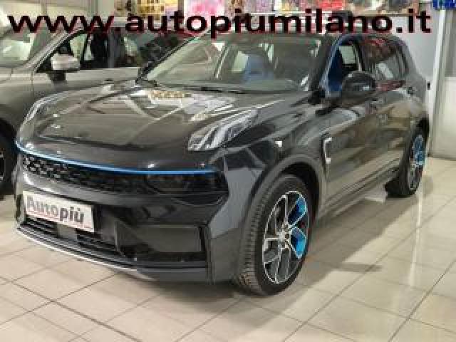 Lynk & Co 01 Phev 