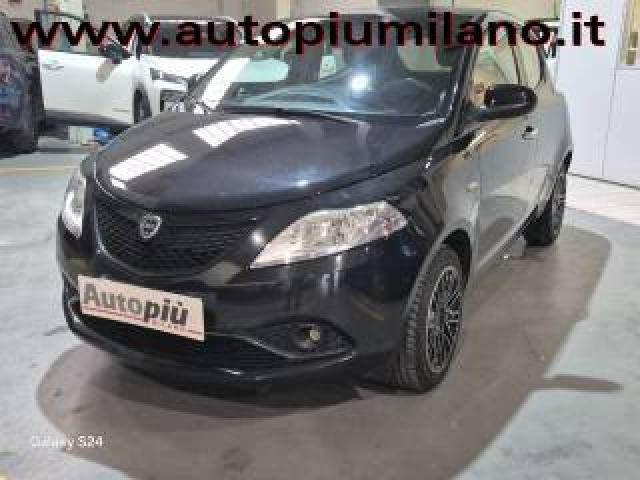 Lancia Ypsilon 1.0 Firefly 5 Porte S&s Hybrid Ecochic Gold 