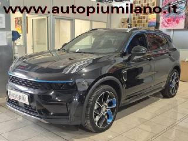 Lynk & Co 01 Phev 