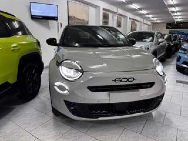 Fiat 600 Hybrid 145 Cv Dct Mhev Sport Edizione Milano Corti 
