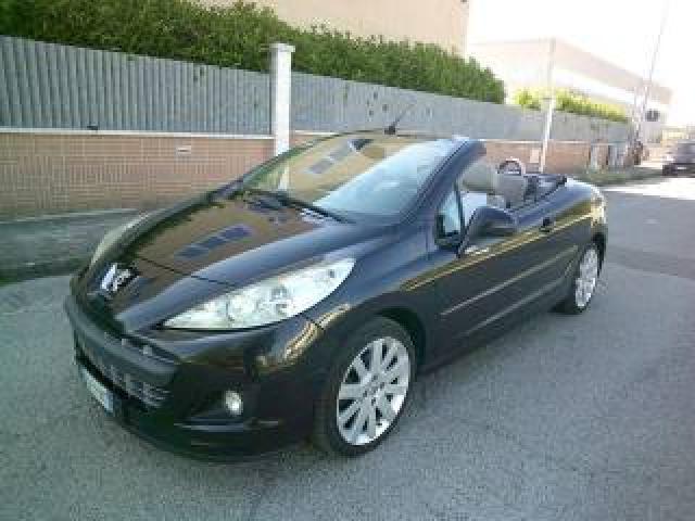 Peugeot 207 1.6 8v Hdi 112cv Cc Féline 