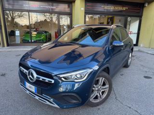 Mercedes Benz Gla 200 D Automatic Premium 
