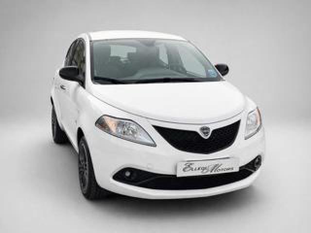 Lancia Ypsilon 1.2 69 Cv 5 Porte S&s Gold 