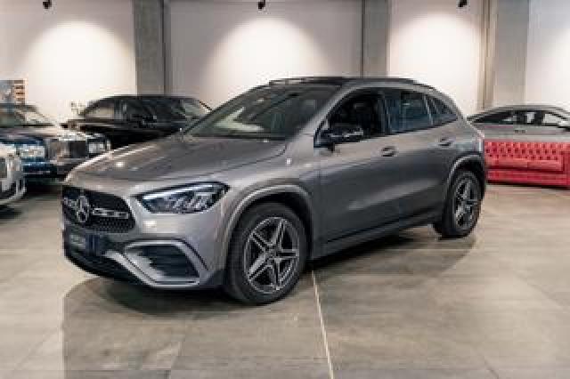 Mercedes Benz
