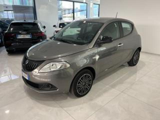 Lancia Ypsilon 1.0 Firefly 5 Porte S&s Hybrid Silver Plus 