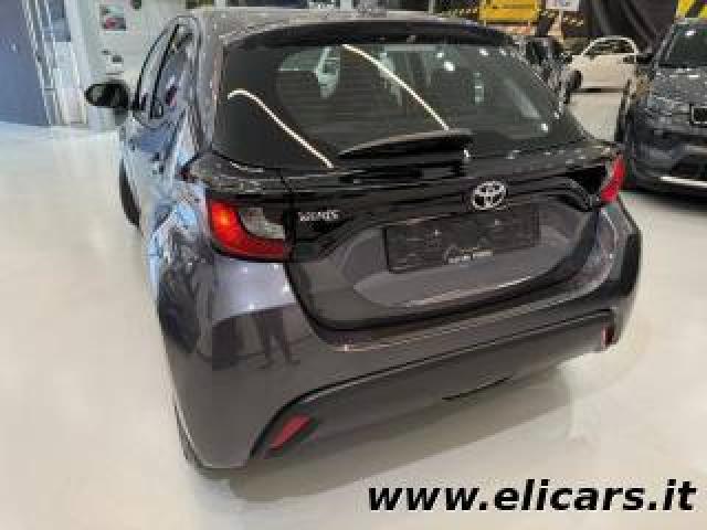 Toyota Yaris 1.0 5 Porte Comfort 