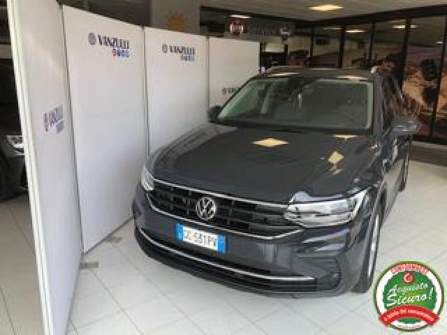 Volkswagen Tiguan 2.0 Tdi 150 Cv Scr Dsg Life 