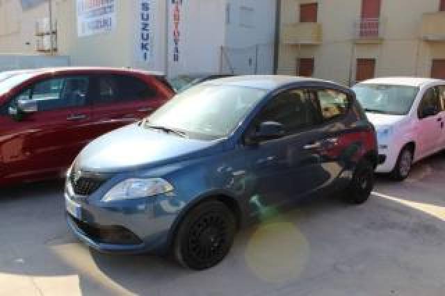 Lancia Ypsilon 1.0 Firefly 5 Porte S&s Hybrid Silver 